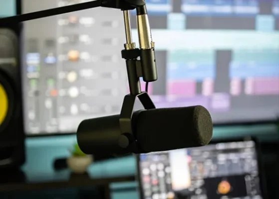 میکروفون برای تولید محتوا